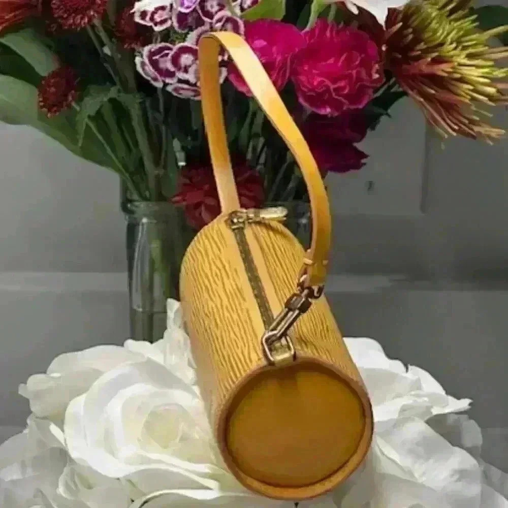 π₯π₯ Authentic Louis Vuitton Yellow Epi Mini Papillon LV Wristlet/Tote/Bag - Picture 5 of 14